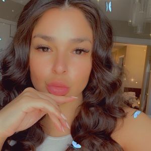 Meet your Posher, Cara